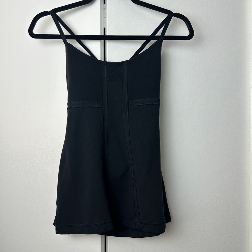Lululemon Open Back Criss Cross Tank Top in Black